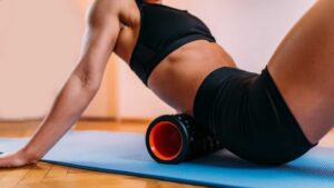 foam roller back stretch